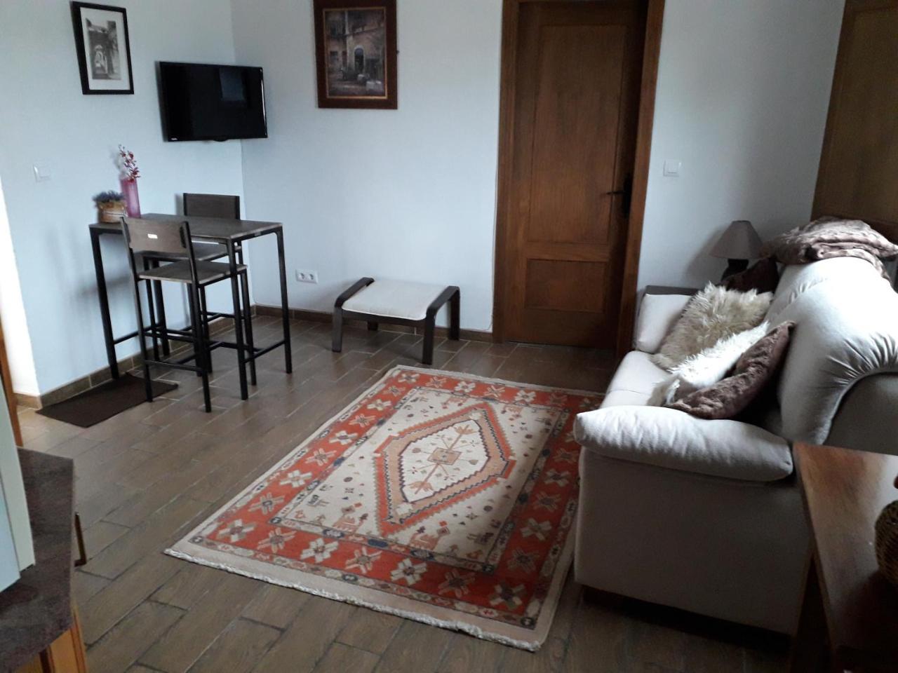 Kayenne Holiday Rentals Iznájar Exteriör bild