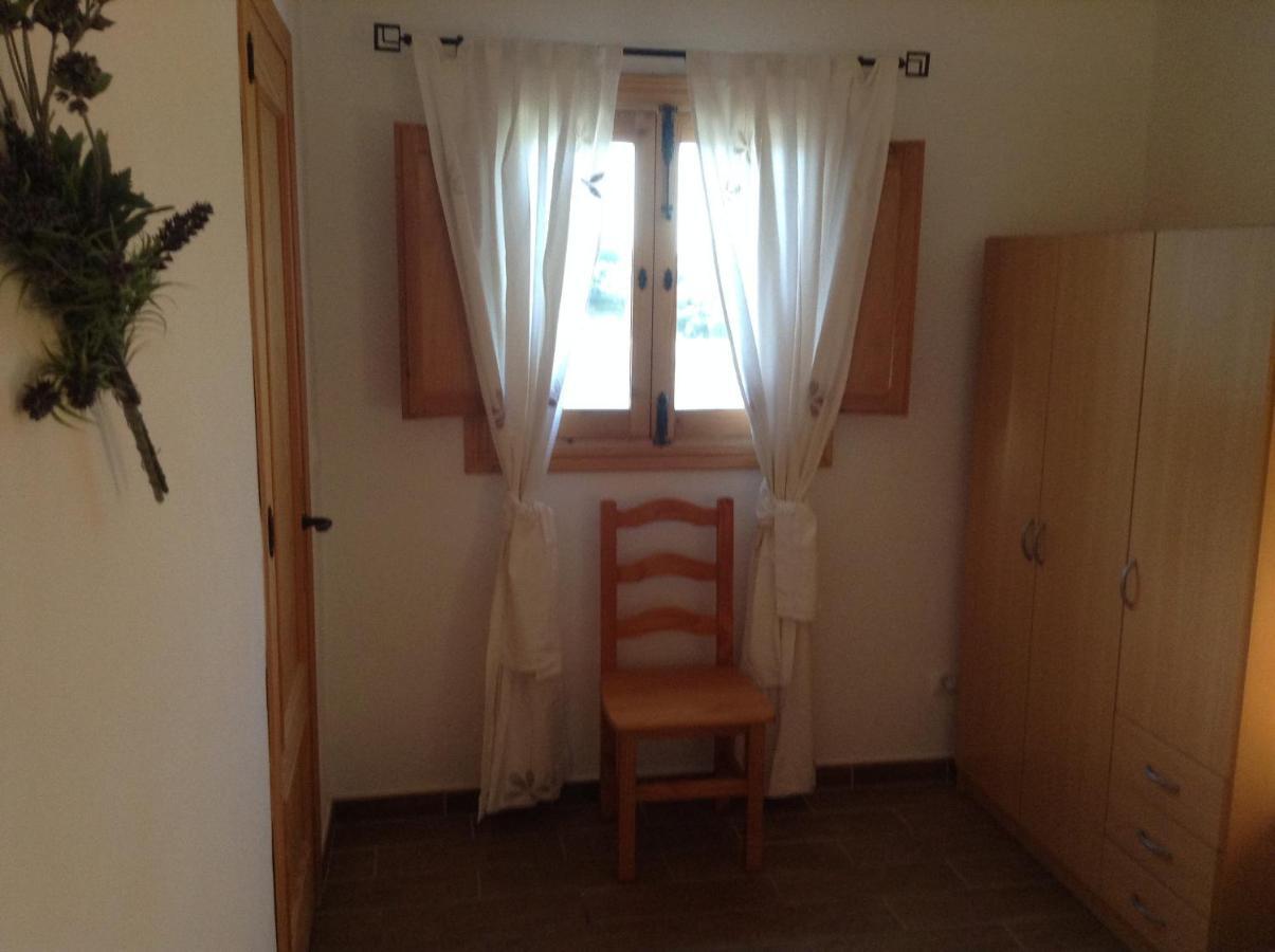 Kayenne Holiday Rentals Iznájar Rum bild